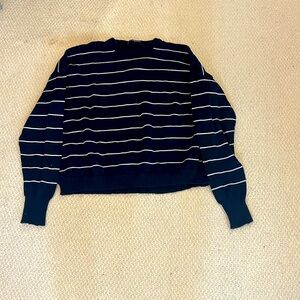 Brandy Melville sweater